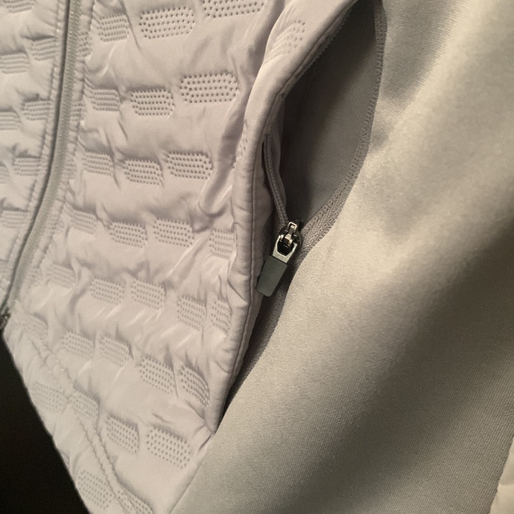 Xersion Women’s Gray Vest - Picture 6 of 12